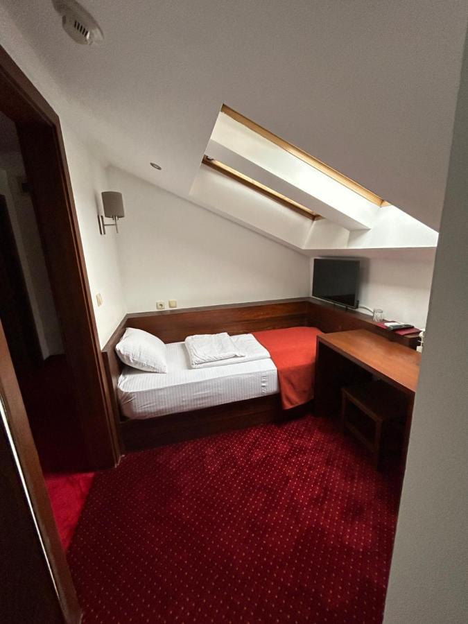 Garni Hotel Konak SJJ Exterior foto